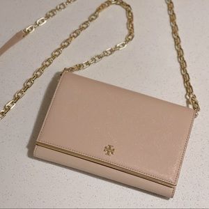 Tory Burch Robinson Patent Leather Chain Wallet
